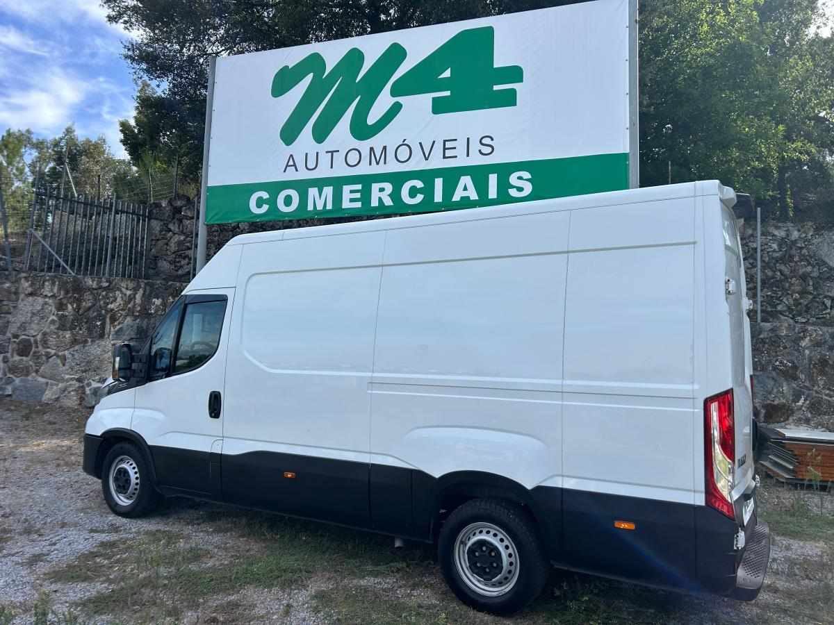 iveco-daily-2-3-156cv-2023-diesel-2287cc