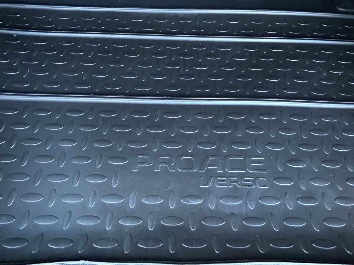 toyota-proace-1-5d-adblue-2019-diesel-1500cc