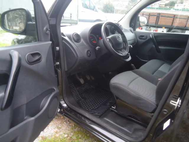 mercedes-benz-citan-2018-diesel-1500cc