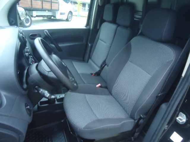 mercedes-benz-citan-2018-diesel-1500cc