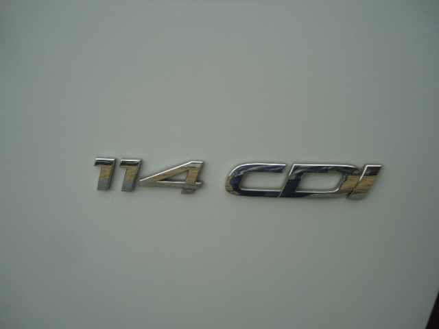 mercedes-benz-vito-114-cdi-2019-diesel-2200cc