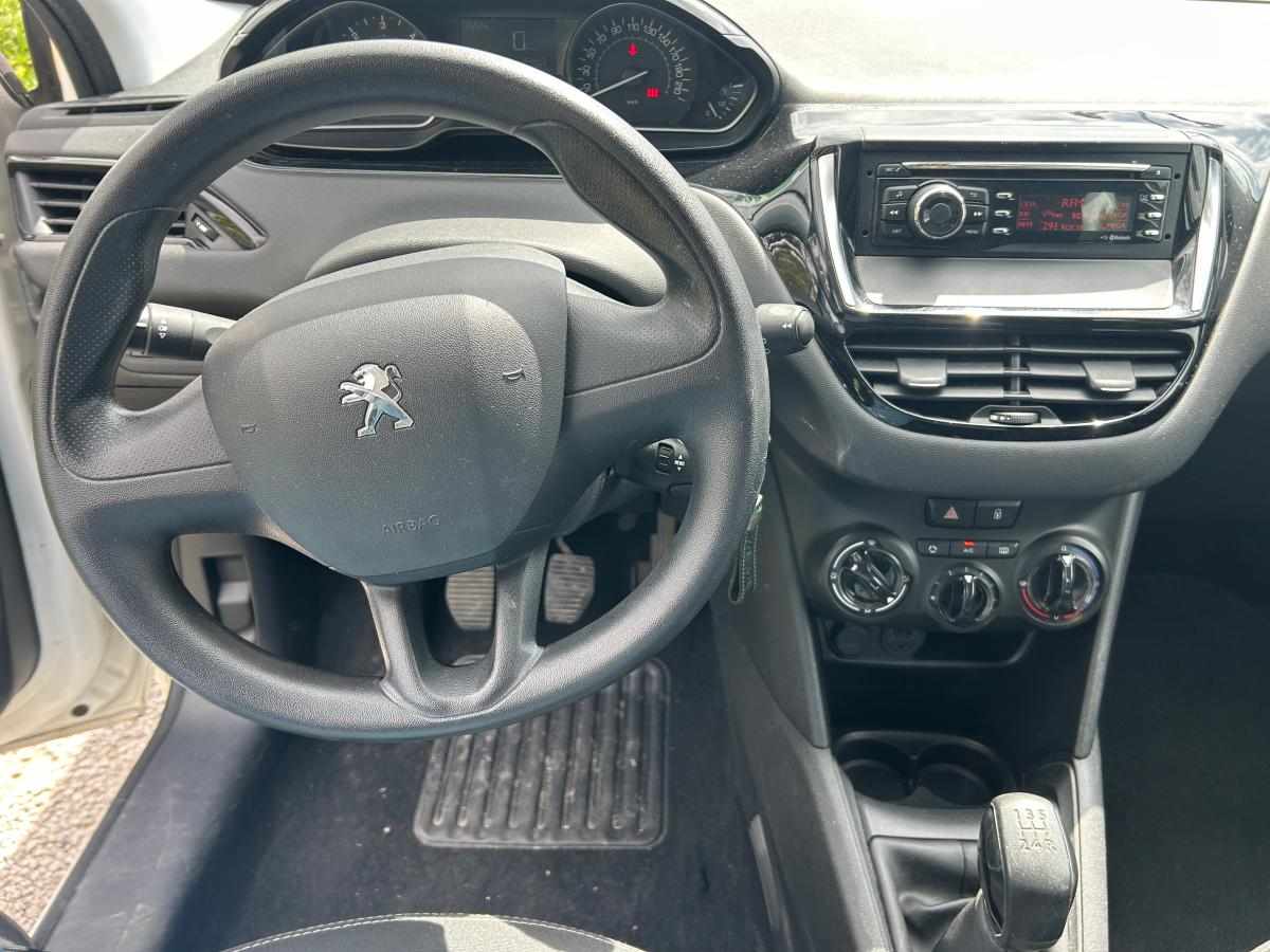 peugeot-208-1-6-bluehdi-2016-diesel-1560cc