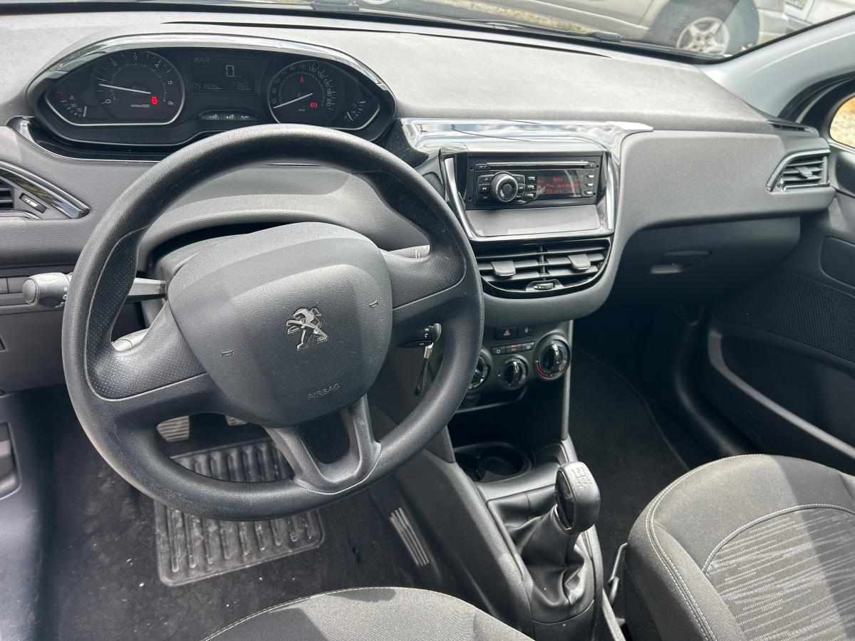peugeot-208-1-6-bluehdi-2016-diesel-1560cc