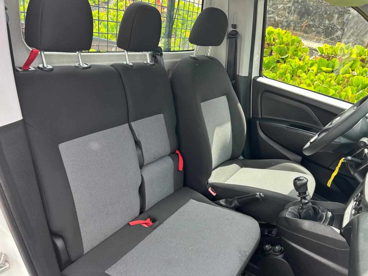 fiat-doblo-1-6-multijet-2018-diesel-1598cc