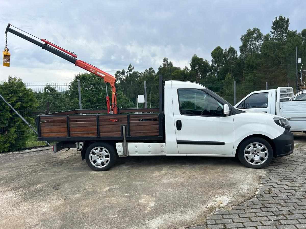 fiat-doblo-1-6-multijet-2018-diesel-1598cc