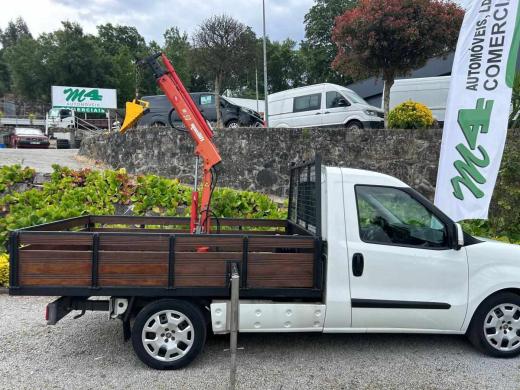 fiat-doblo-1-6-multijet-2018-diesel-1598cc