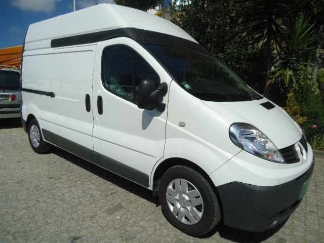 renault-trafic-2012-diesel-2000cc