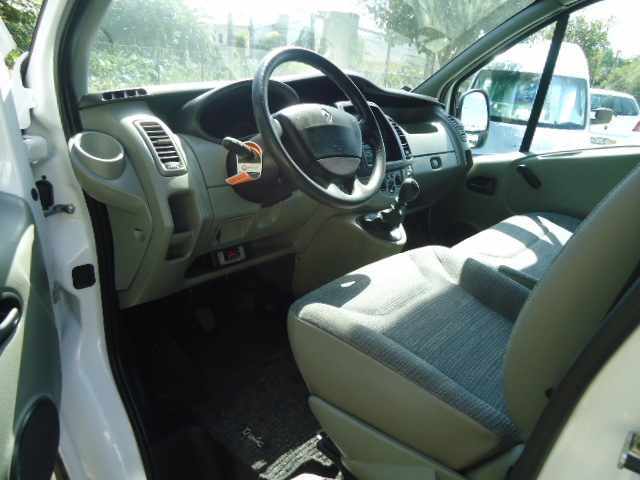renault-trafic-2012-diesel-2000cc