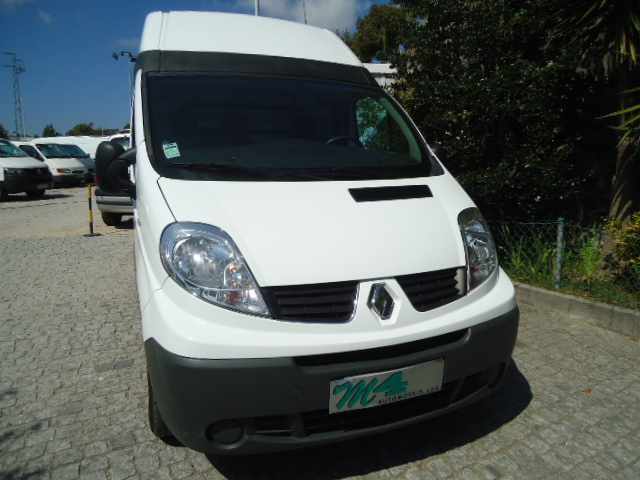 renault-trafic-2012-diesel-2000cc