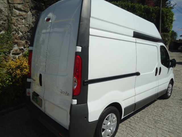 renault-trafic-2012-diesel-2000cc
