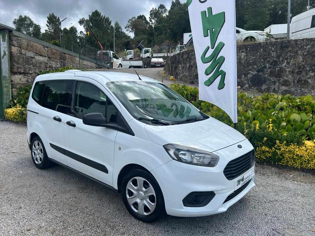 ford-tourneo-1-0-ecoboost-2019-gasolina-998cc