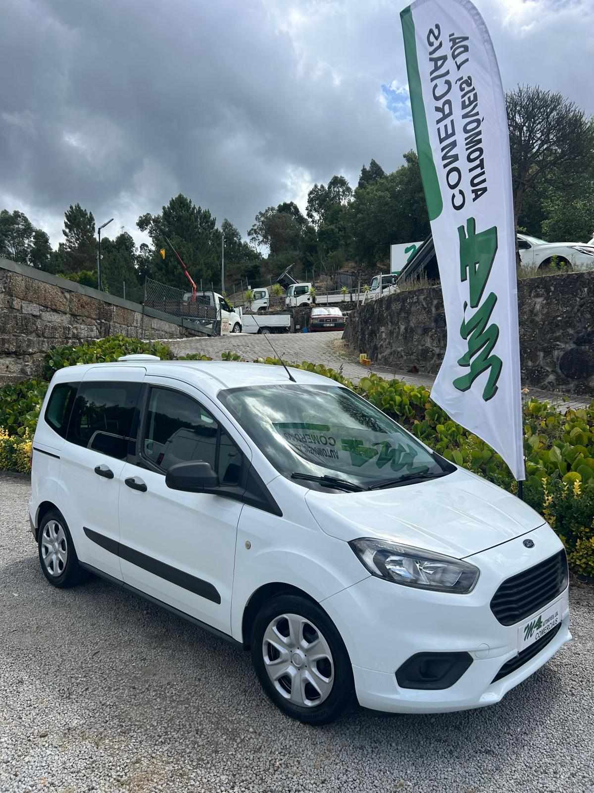 ford-tourneo-1-0-ecoboost-2019-gasolina-998cc
