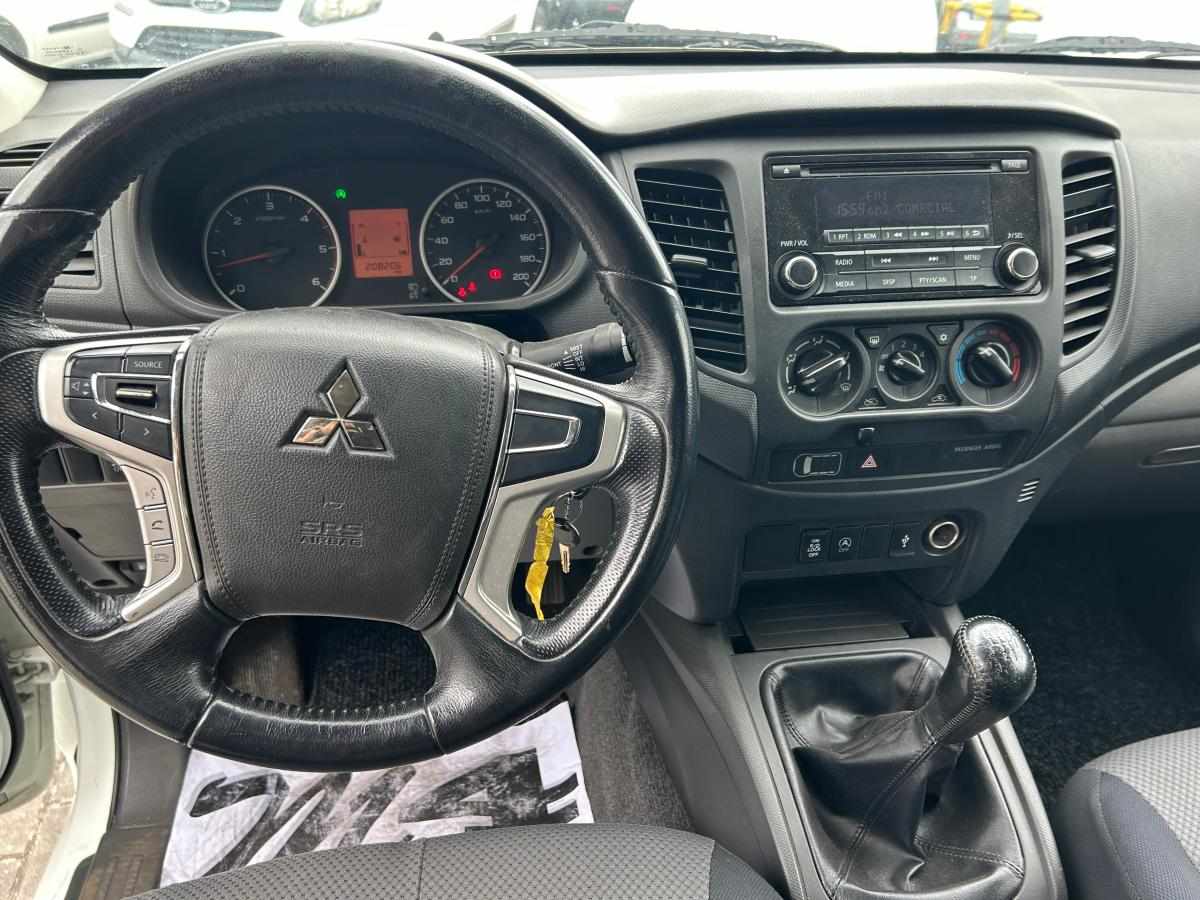 mitsubishi-l200-2-4-di-d-awd-2019-diesel-2442cc