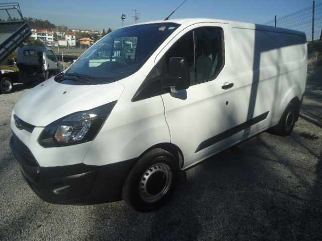 ford-transit-custom-2016-diesel-2000cc