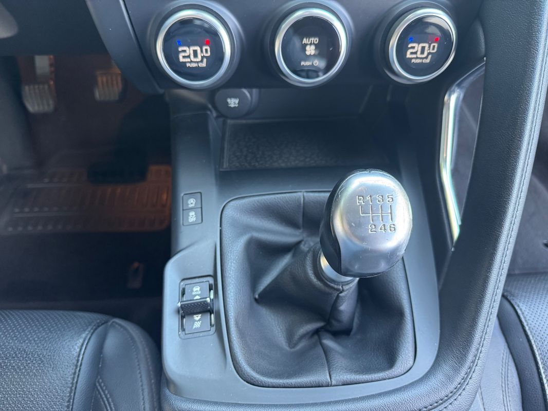 jaguar-e-pace-2019-diesel-1999cc