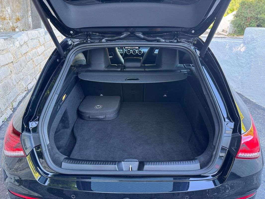 mercedes-benz-cla-2020-hibrido-a-gasolina-1332cc