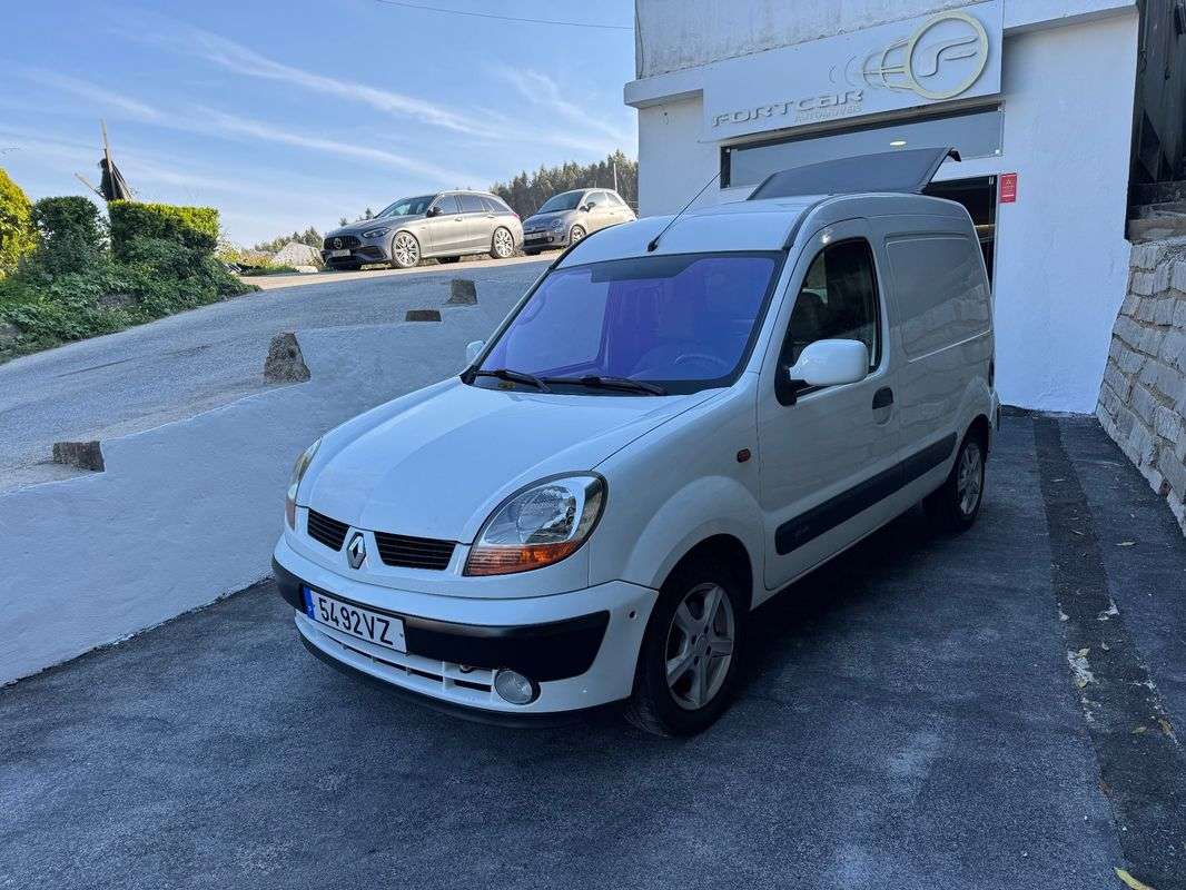 renault-kangoo-2004-diesel-1480cc