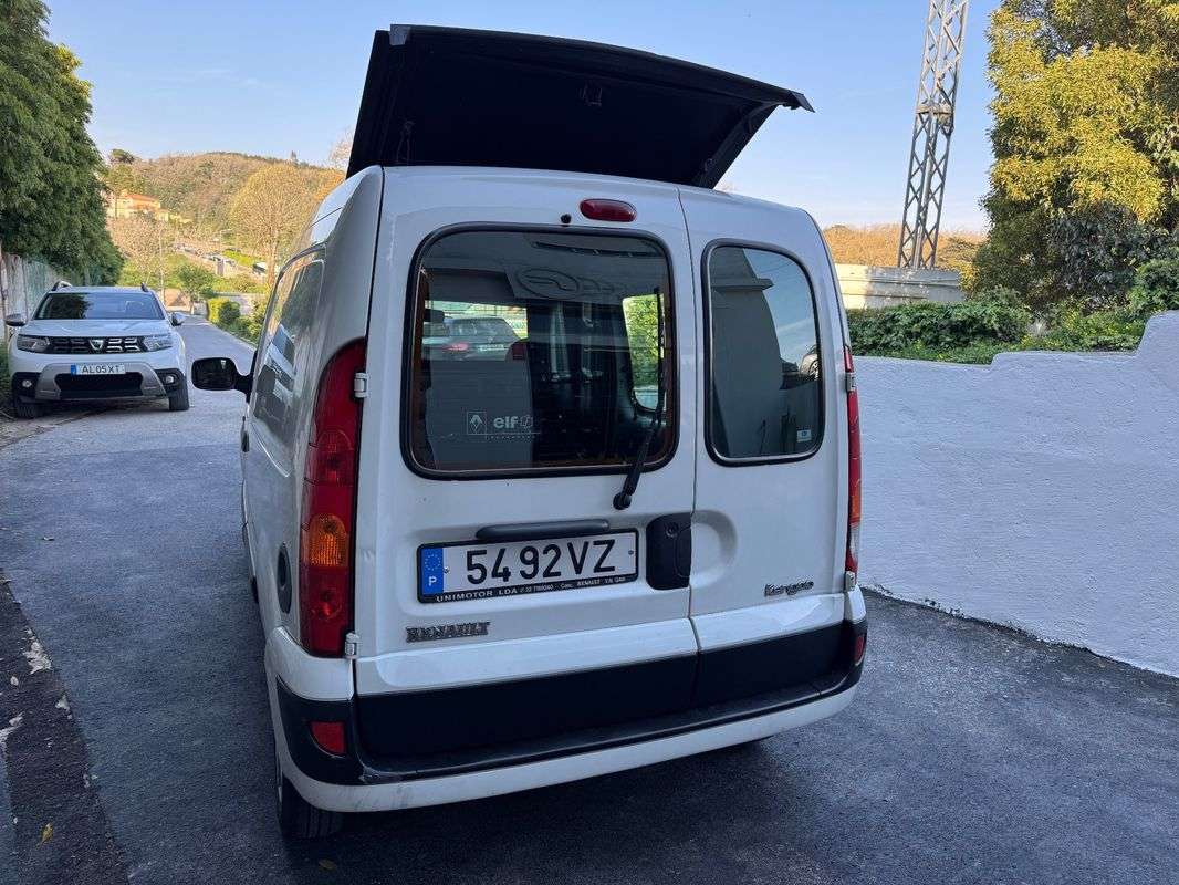 renault-kangoo-2004-diesel-1480cc