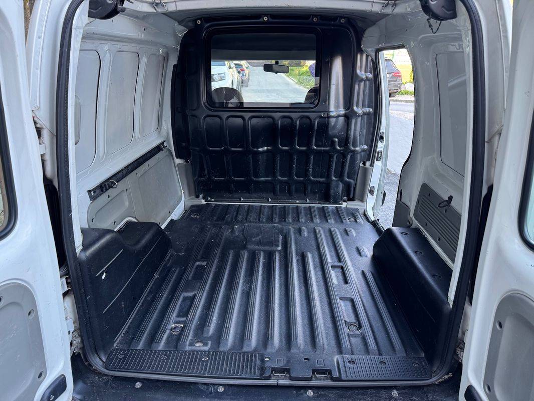 renault-kangoo-2004-diesel-1480cc