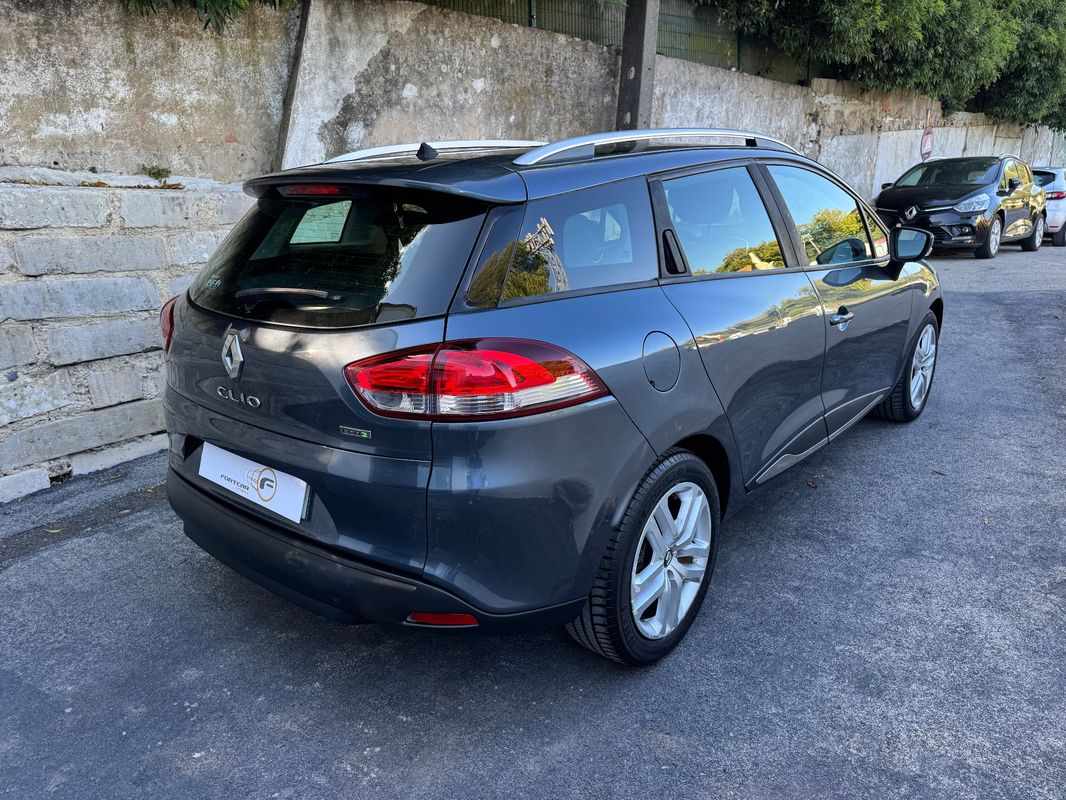 renault-clio-sport-tourer-2018-diesel-1461cc