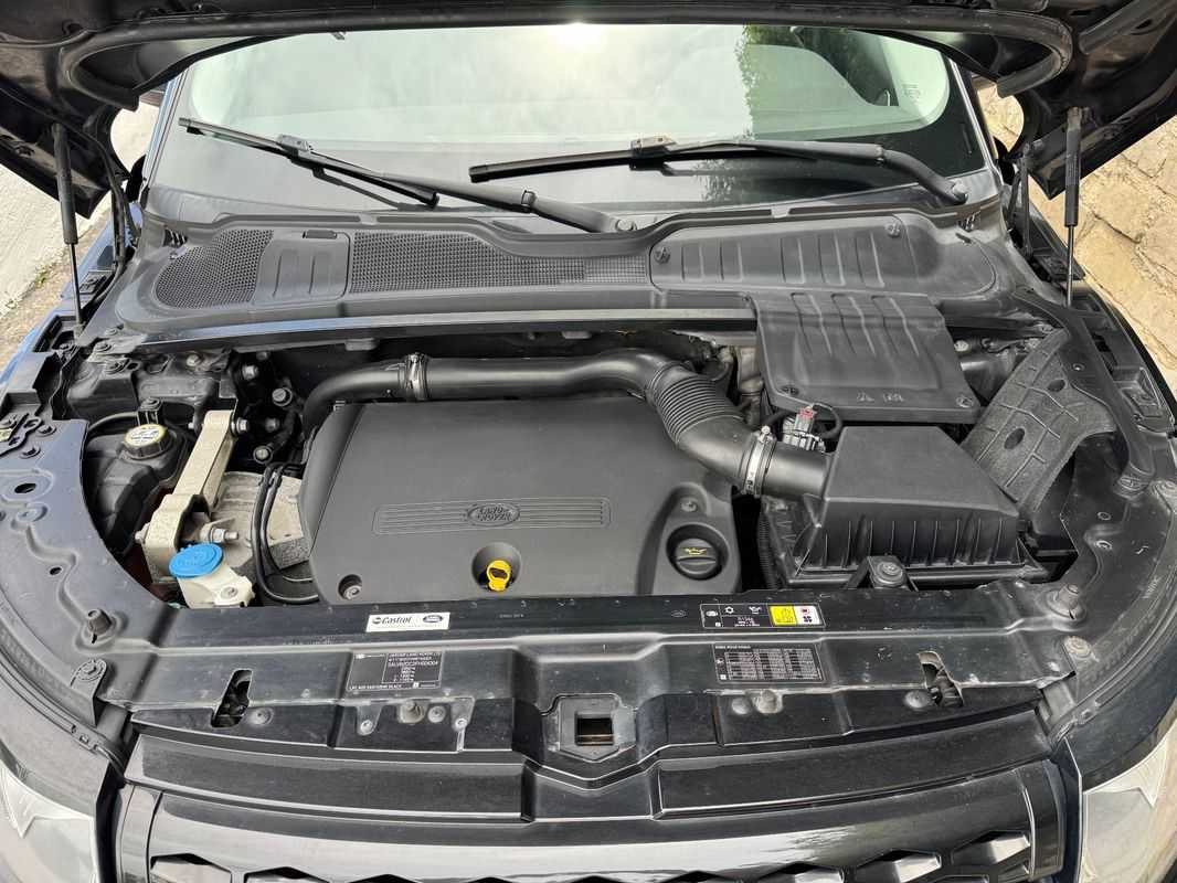 land-rover-range-rover-evoque-2015-diesel-2179cc