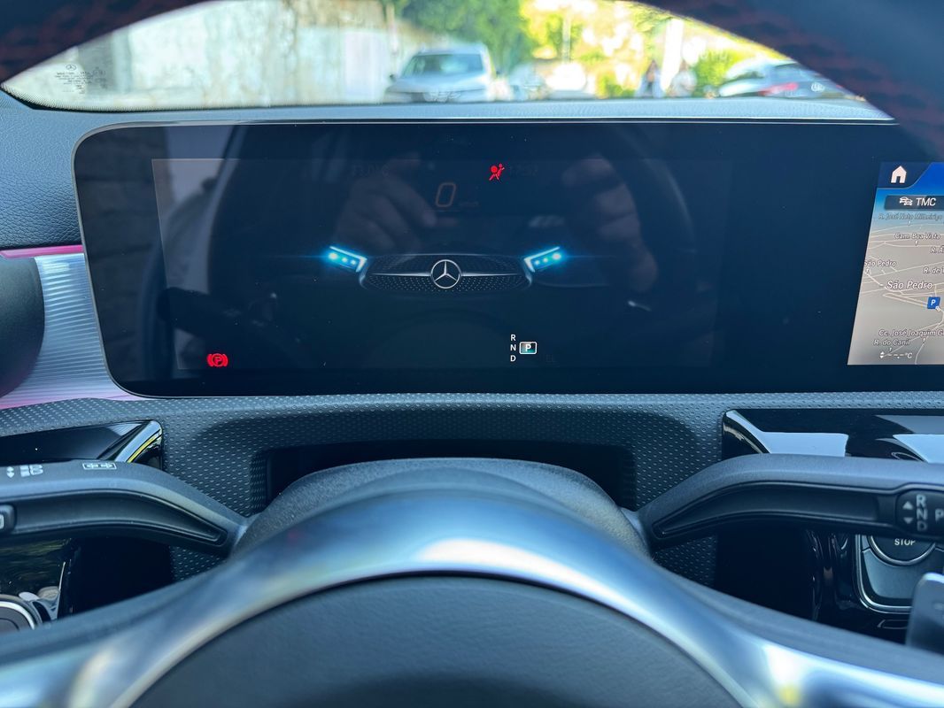 mercedes-benz-classe-a-2022-hibrido-a-gasolina-1332cc