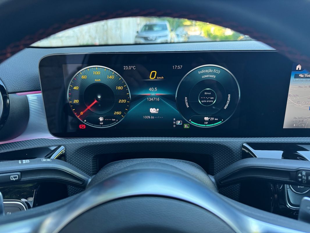 mercedes-benz-classe-a-2022-hibrido-a-gasolina-1332cc