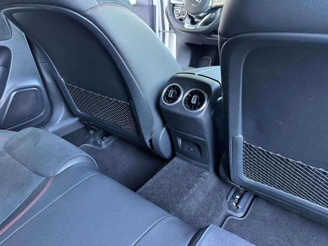 mercedes-benz-classe-a-2022-hibrido-a-gasolina-1332cc