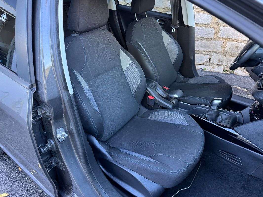 peugeot-2008-2019-diesel-1499cc