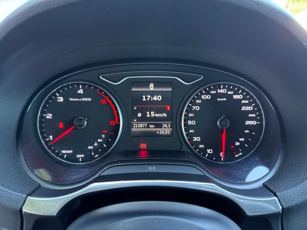 audi-a3-2016-diesel-1598cc
