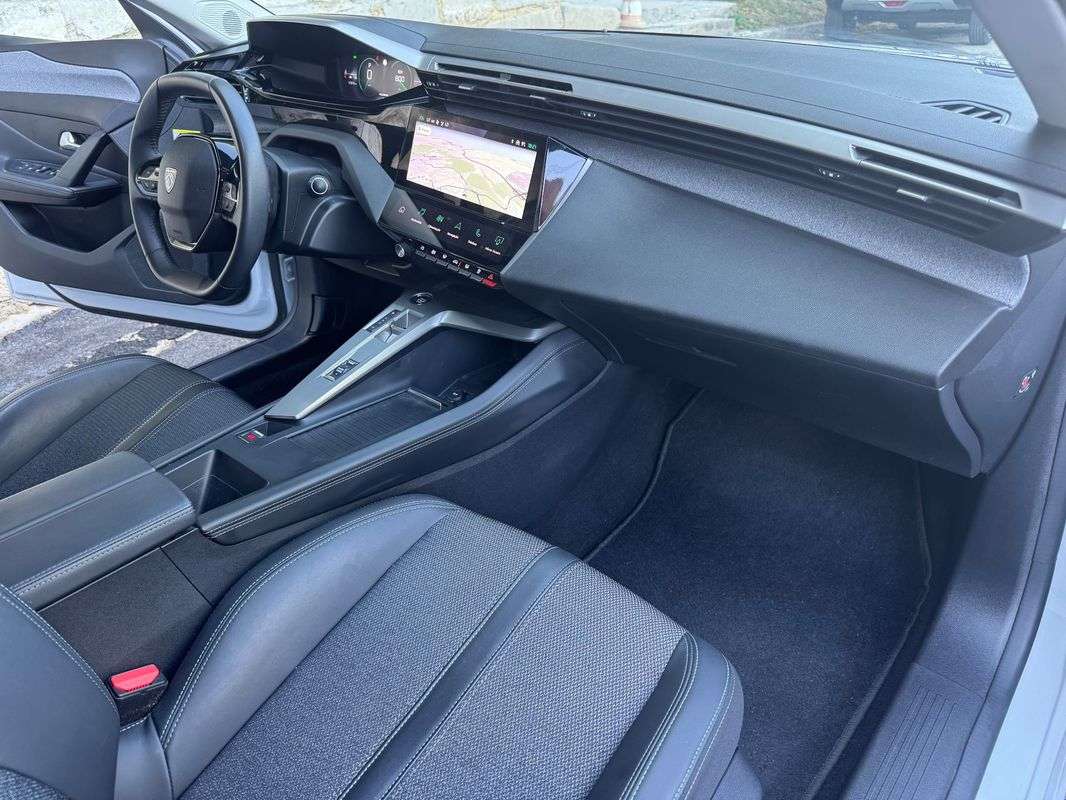 peugeot-308-2024-gasolina-1199cc