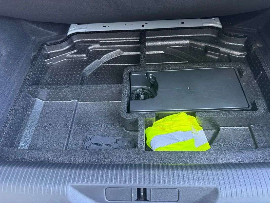 peugeot-308-2024-gasolina-1199cc
