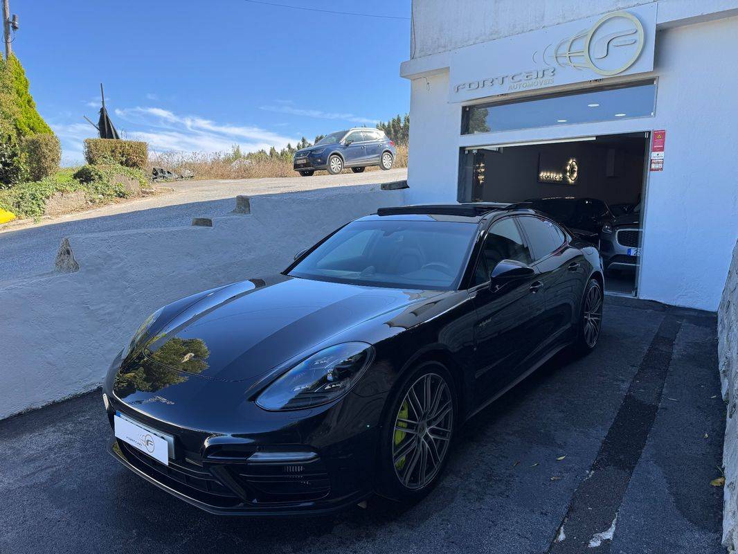 porsche-panamera-2019-hibrido-a-gasolina-3996cc