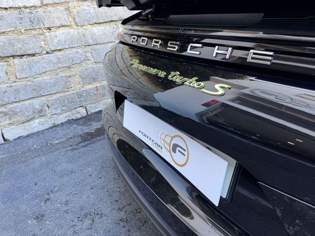 porsche-panamera-2019-hibrido-a-gasolina-3996cc