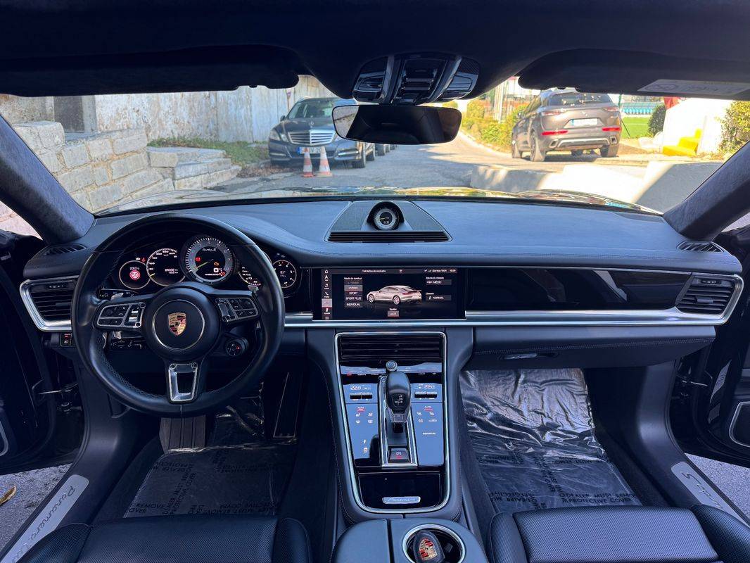 porsche-panamera-2019-hibrido-a-gasolina-3996cc
