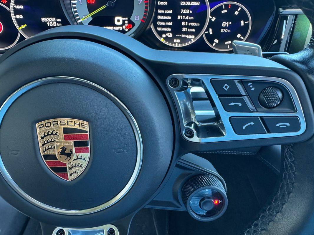 porsche-panamera-2019-hibrido-a-gasolina-3996cc
