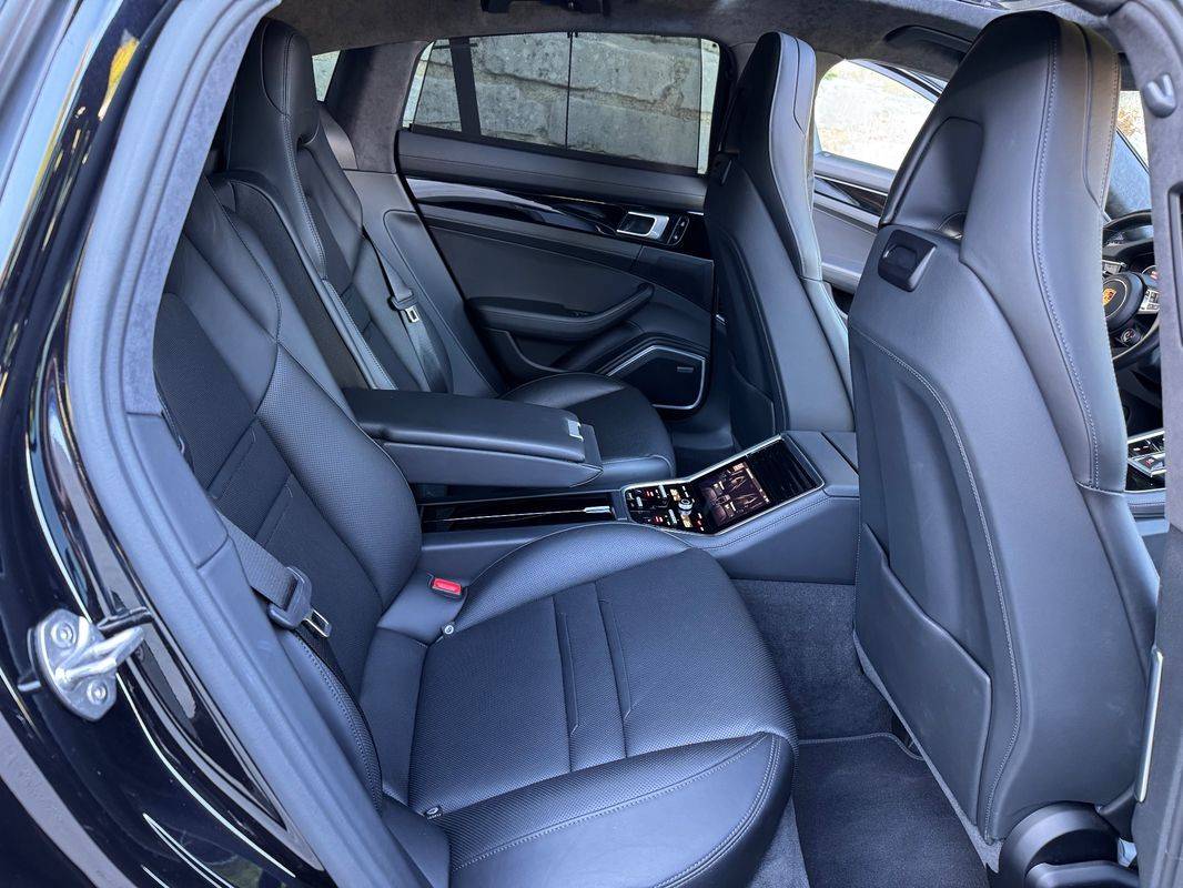 porsche-panamera-2019-hibrido-a-gasolina-3996cc