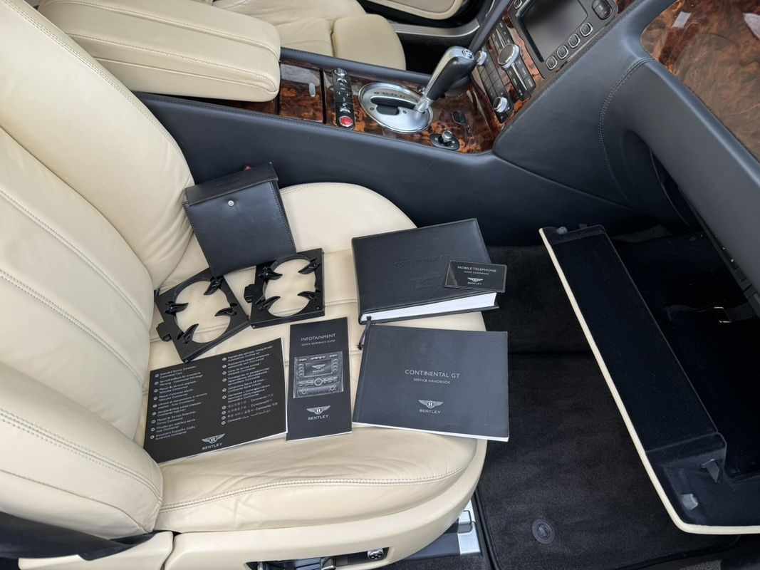 bentley-continental-2006-gasolina-5998cc