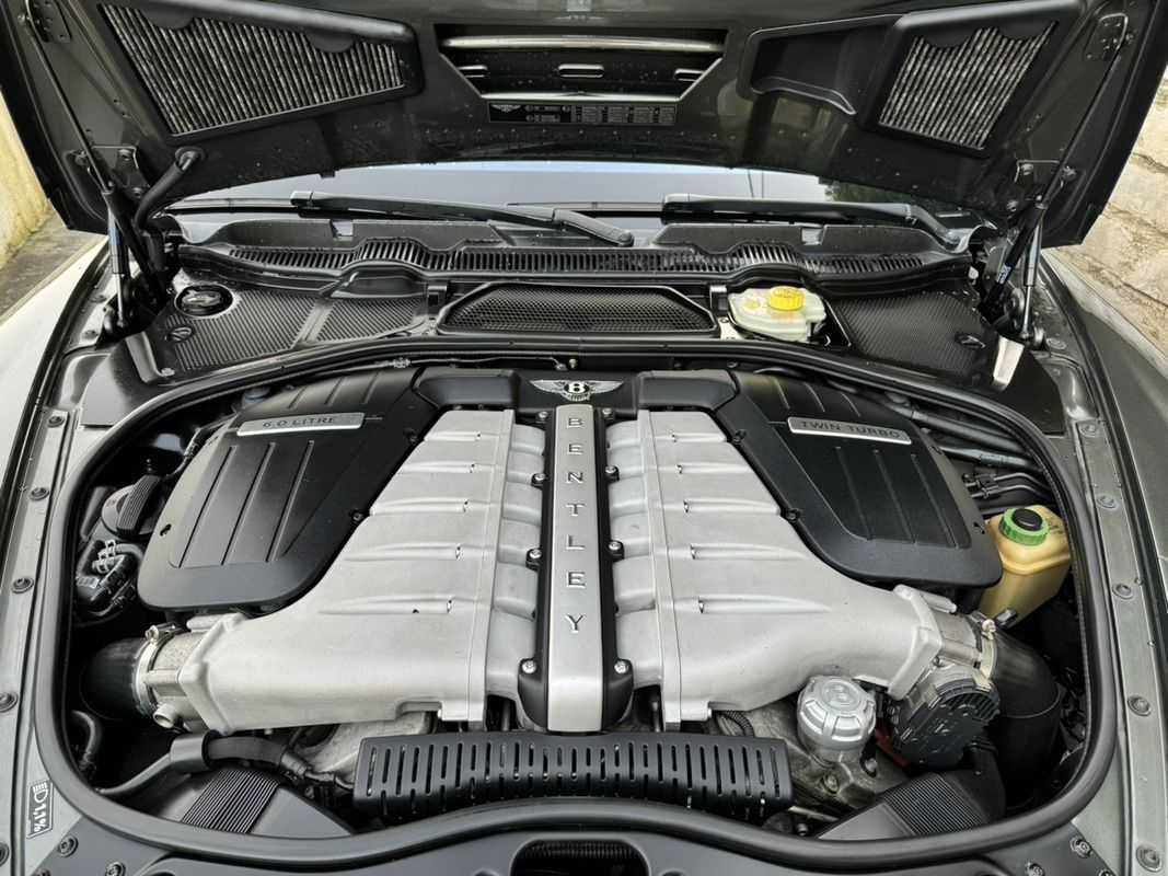 bentley-continental-2006-gasolina-5998cc