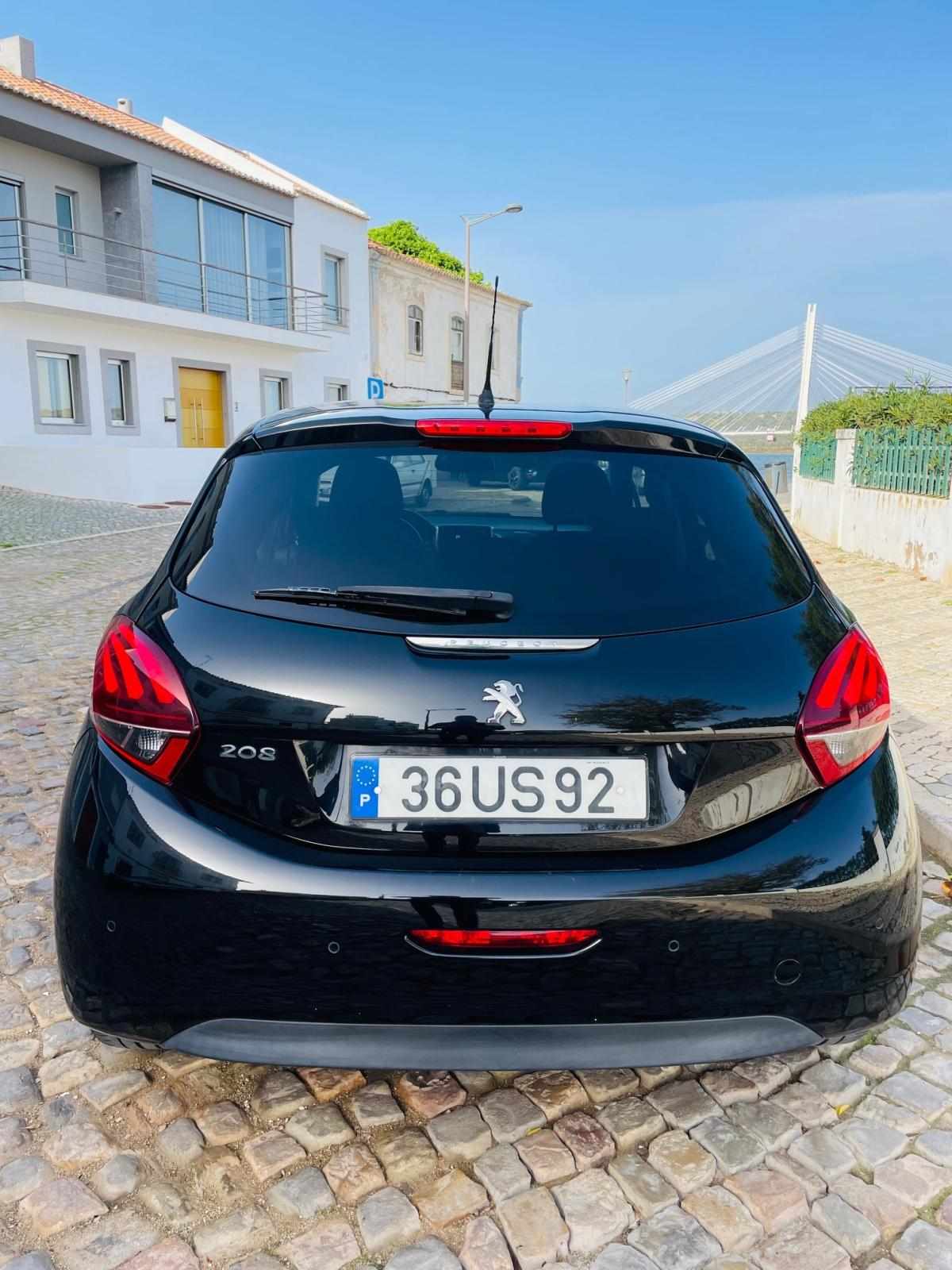 peugeot-208-1-6-bluehdi-2018-diesel-1560cc
