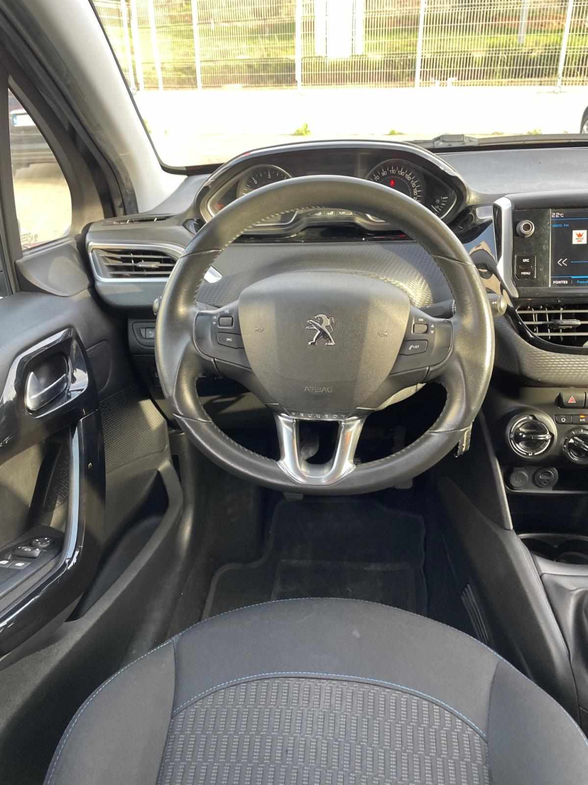 peugeot-208-1-6-bluehdi-2018-diesel-1560cc