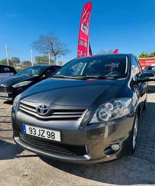 toyota-auris-1-4-d-4d-2010-diesel-1364cc