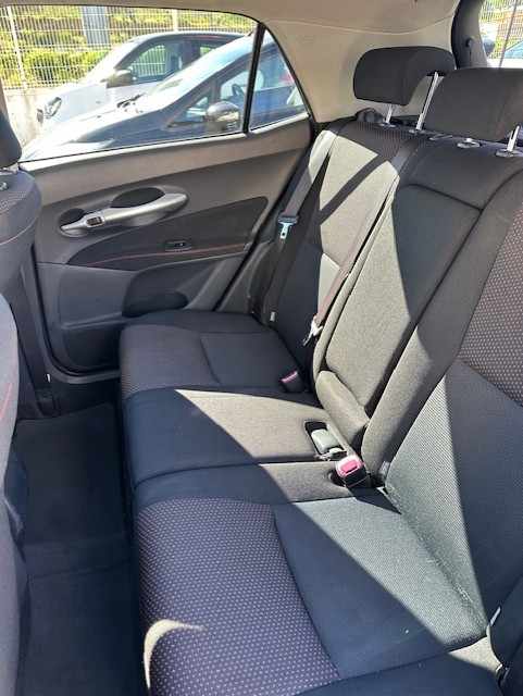 toyota-auris-1-4-d-4d-2010-diesel-1364cc