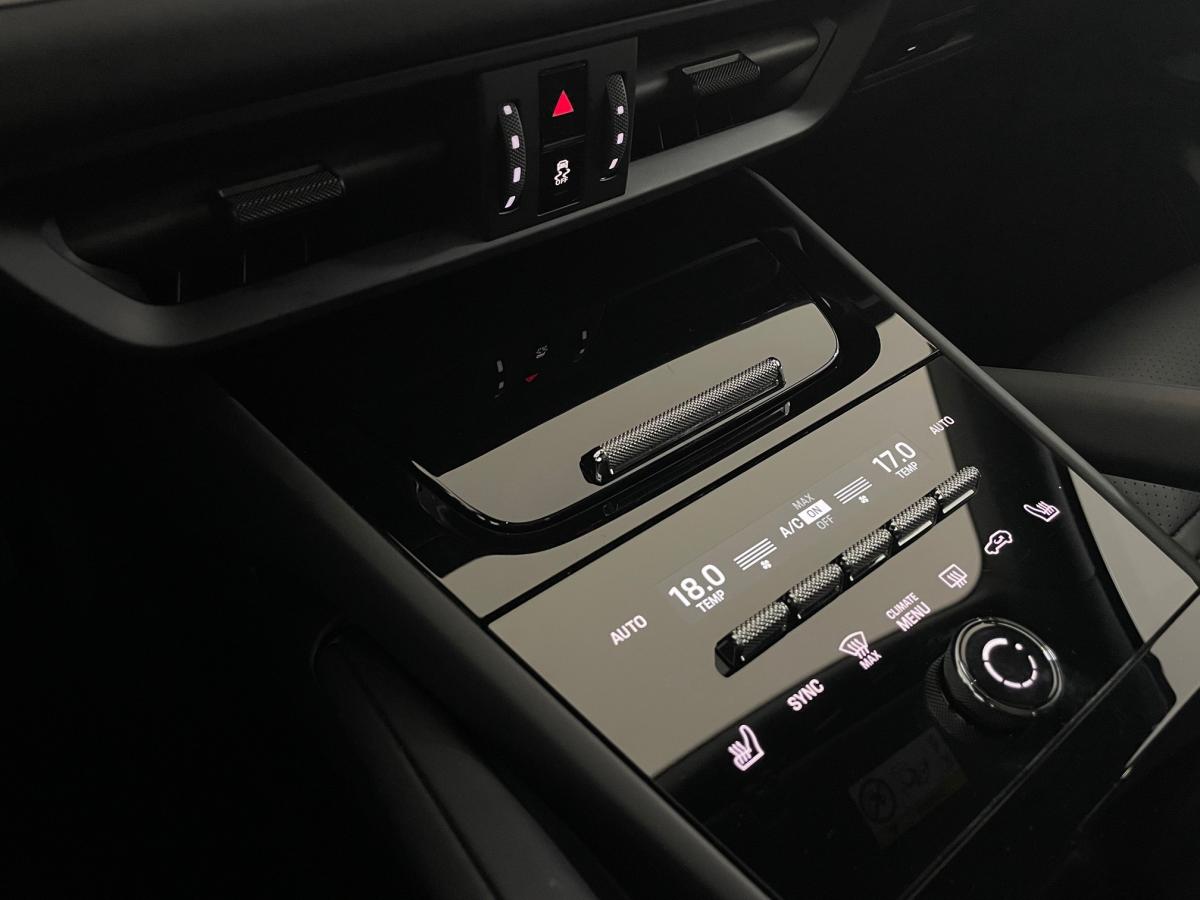 porsche-cayenne-2023-hibrido-a-gasolina-2995cc
