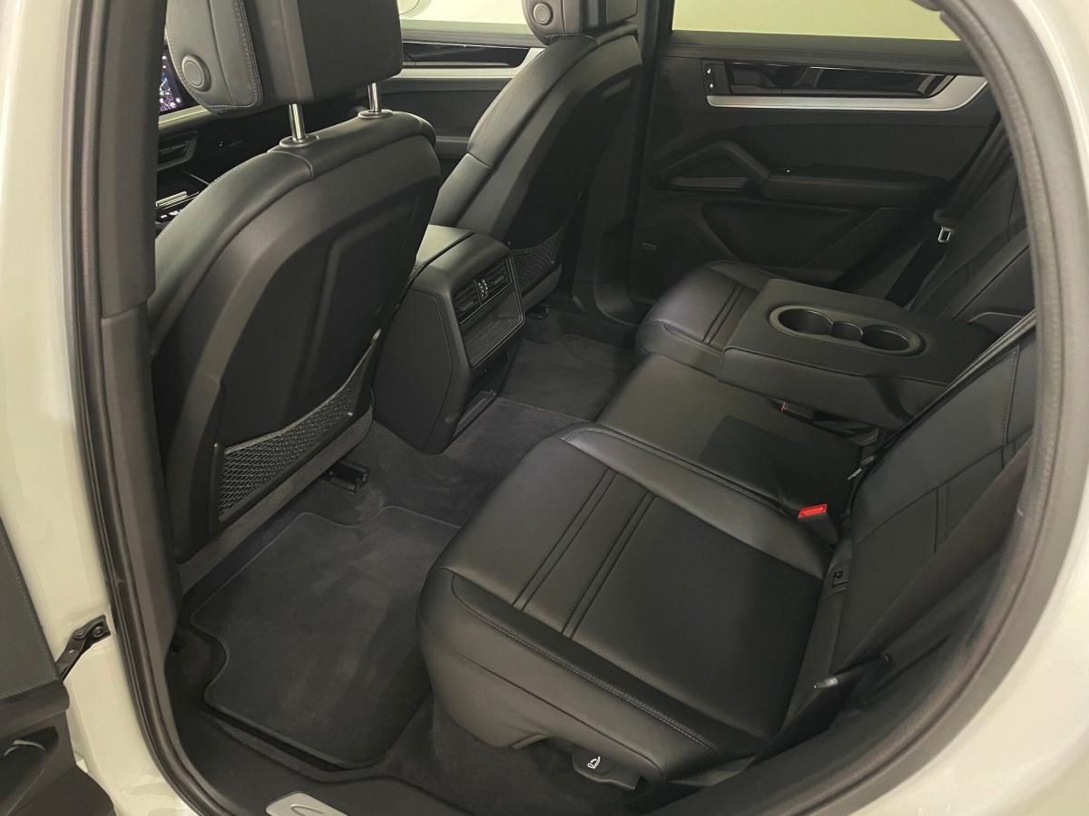 porsche-cayenne-2023-hibrido-a-gasolina-2995cc