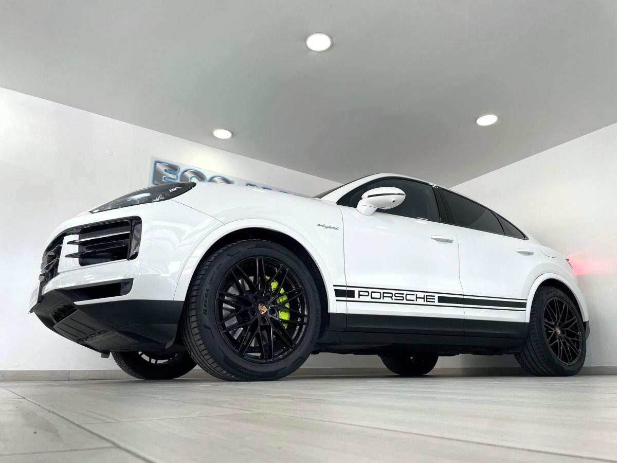 porsche-cayenne-2023-hibrido-a-gasolina-2995cc