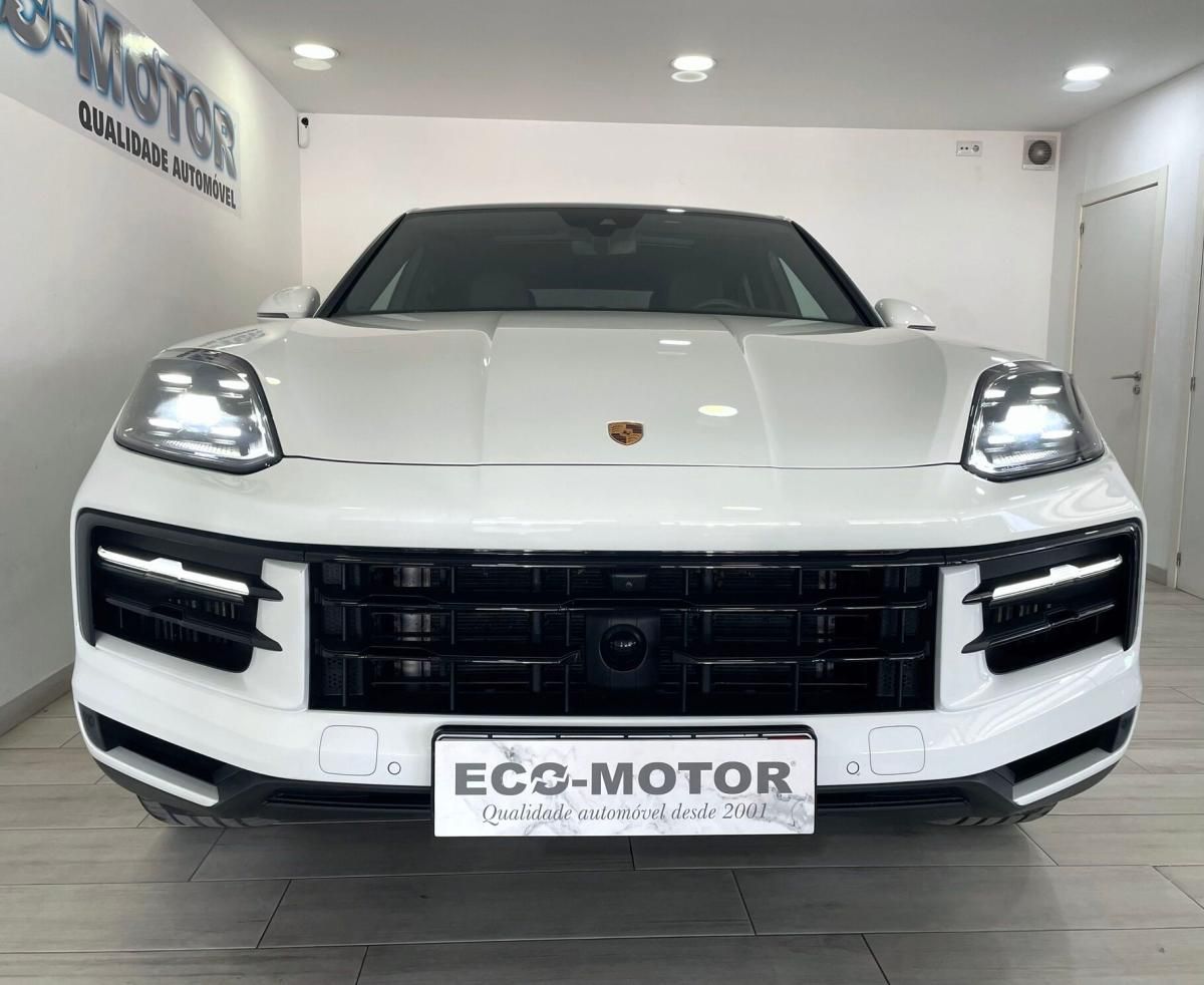 porsche-cayenne-2023-hibrido-a-gasolina-2995cc