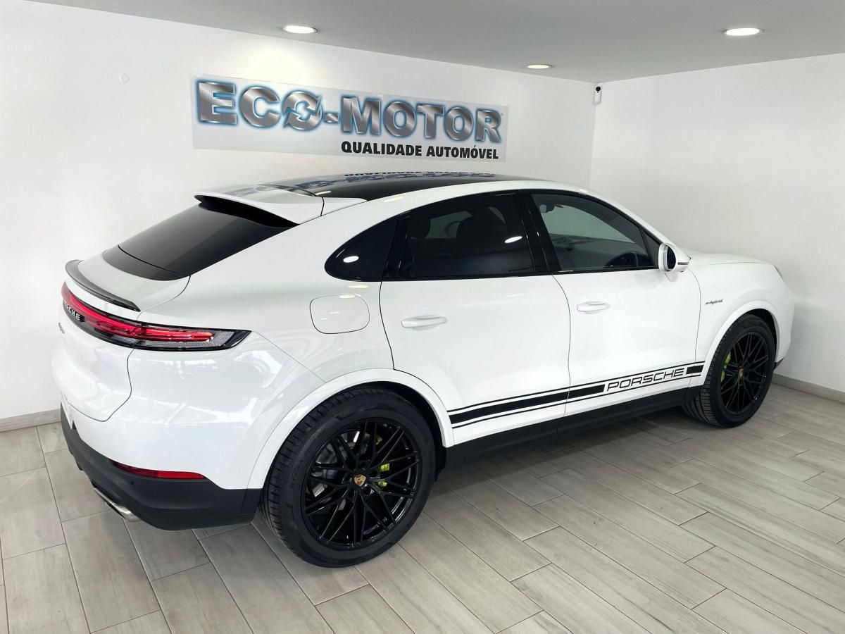 porsche-cayenne-2023-hibrido-a-gasolina-2995cc