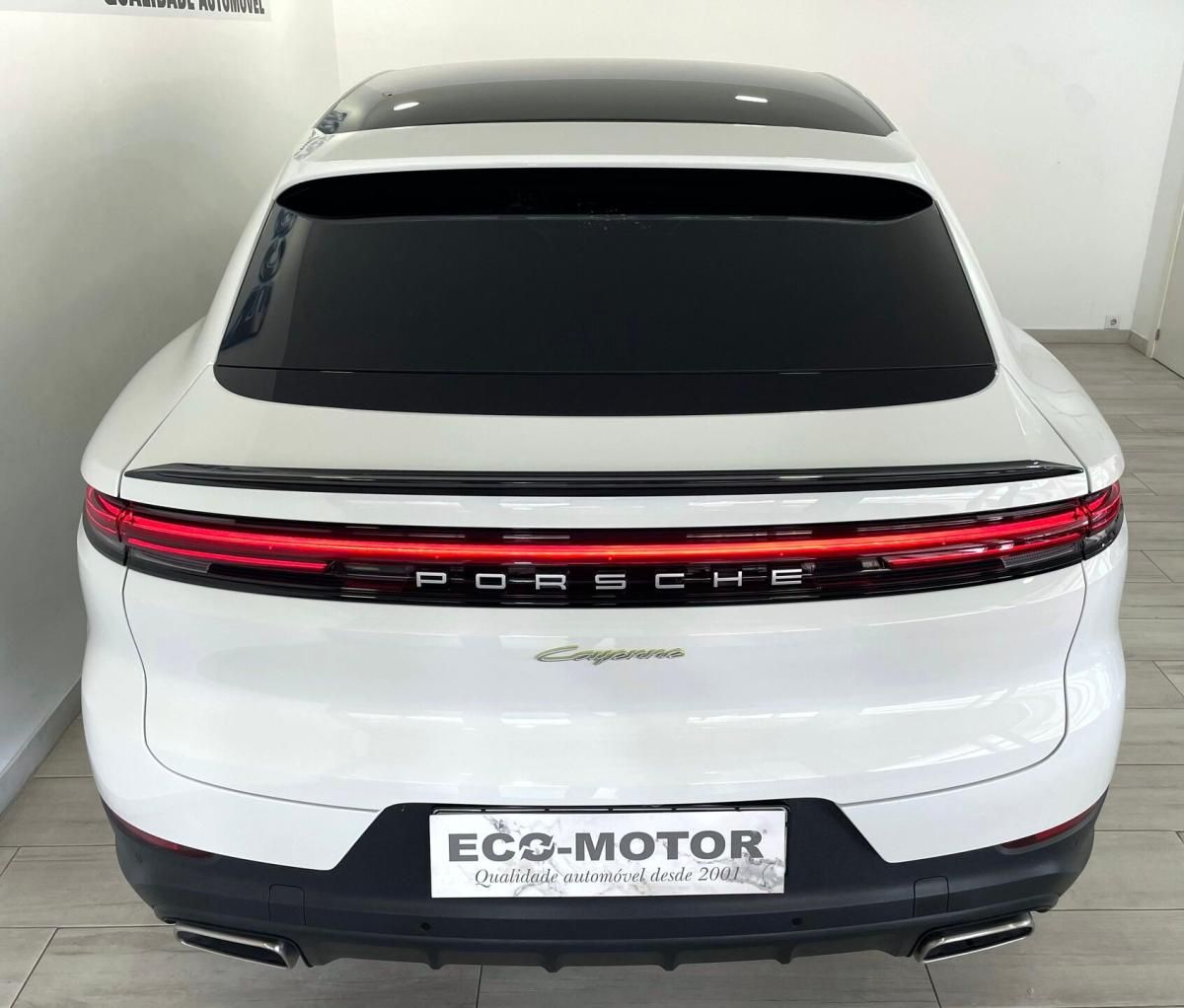 porsche-cayenne-2023-hibrido-a-gasolina-2995cc