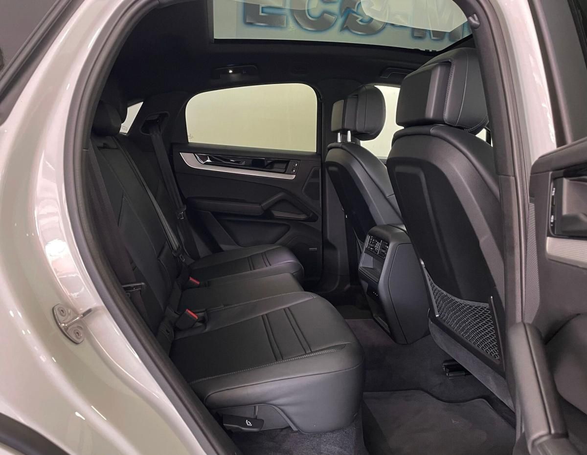 porsche-cayenne-2023-hibrido-a-gasolina-2995cc